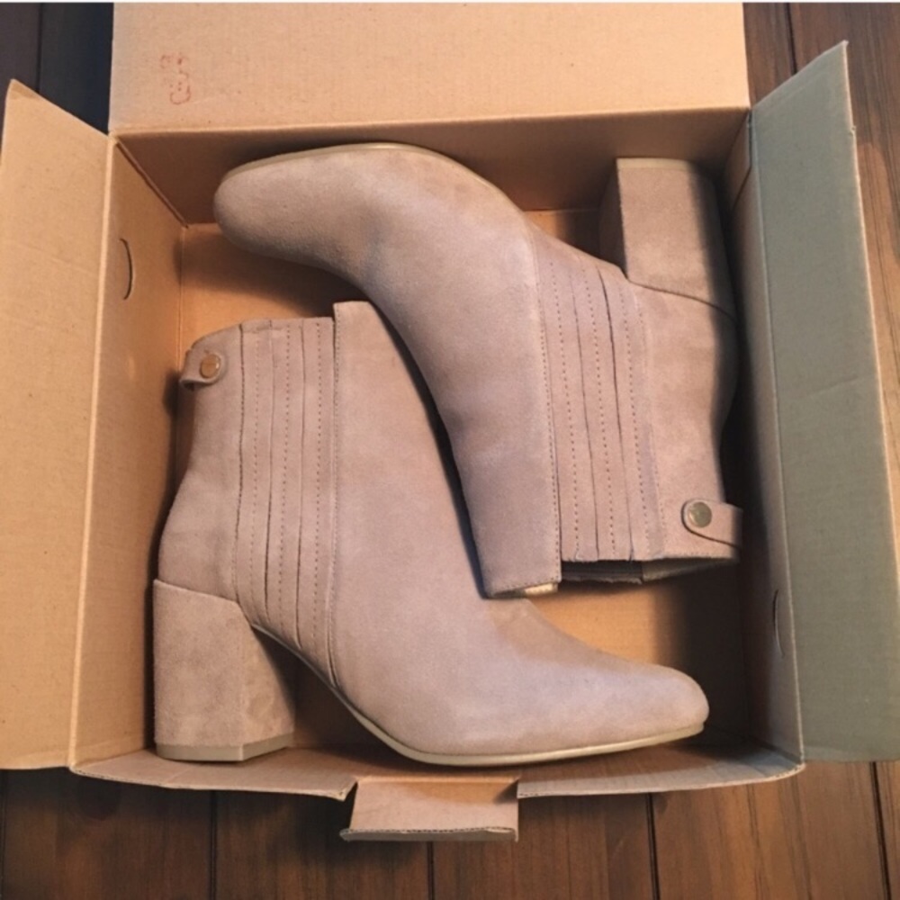 Zara Suede Heels